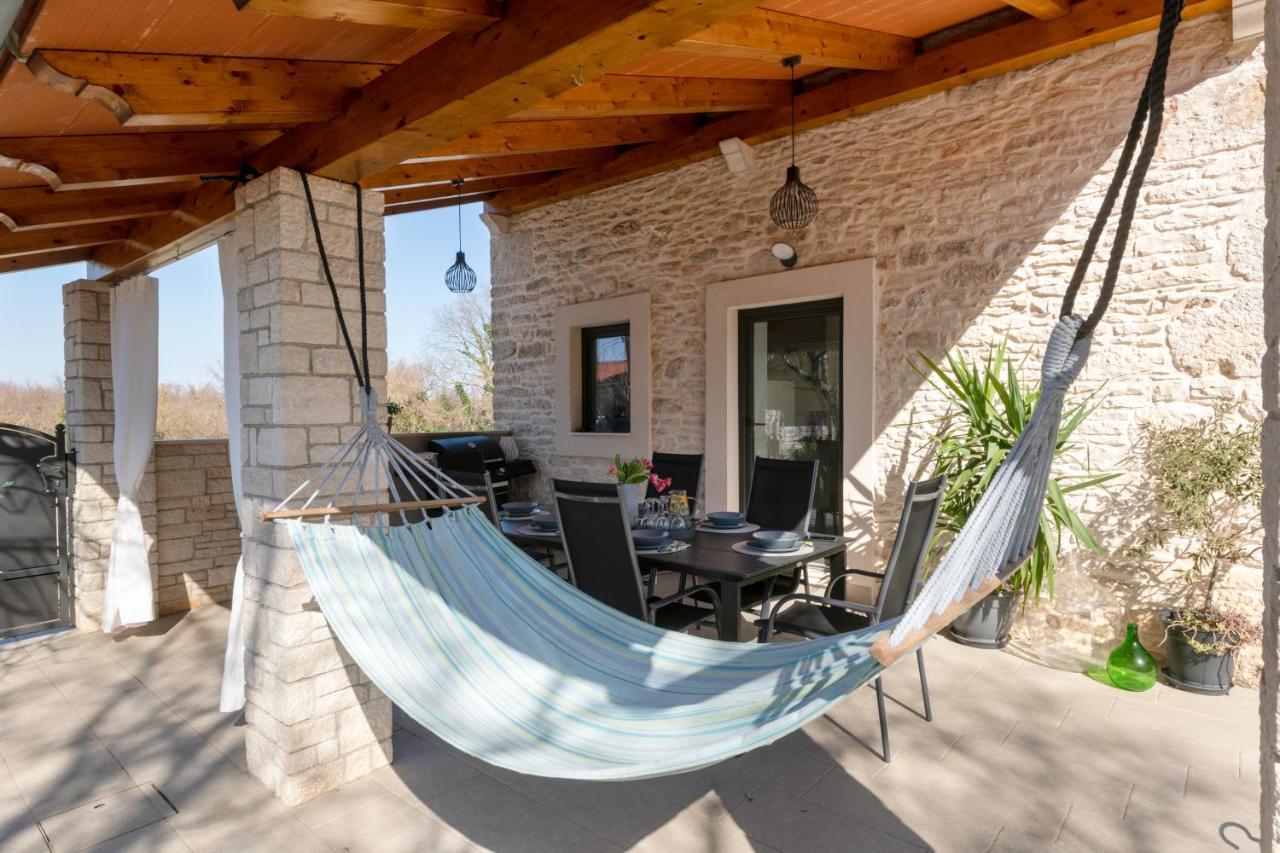 Villa Ena With Private Pool Pinezici  Exterior photo