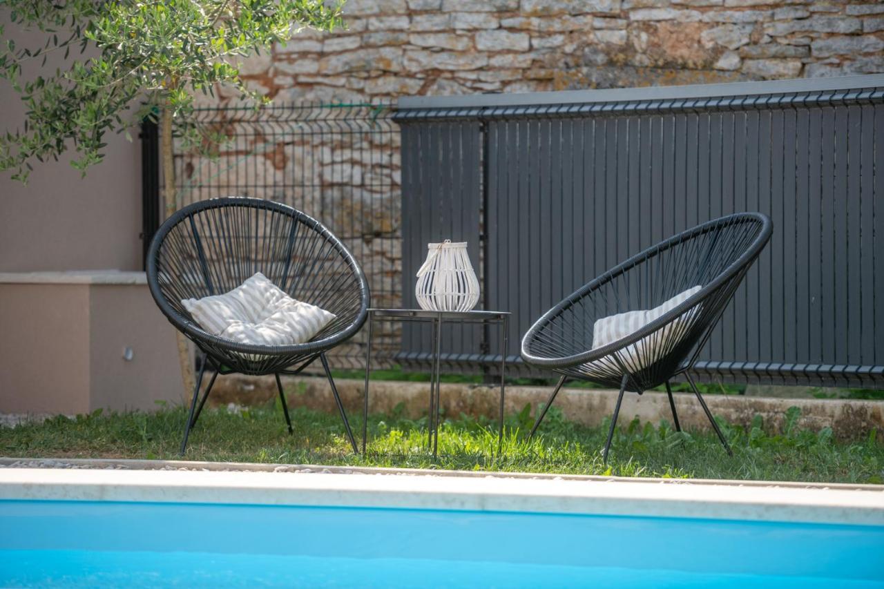 Villa Ena With Private Pool Pinezici  Exterior photo